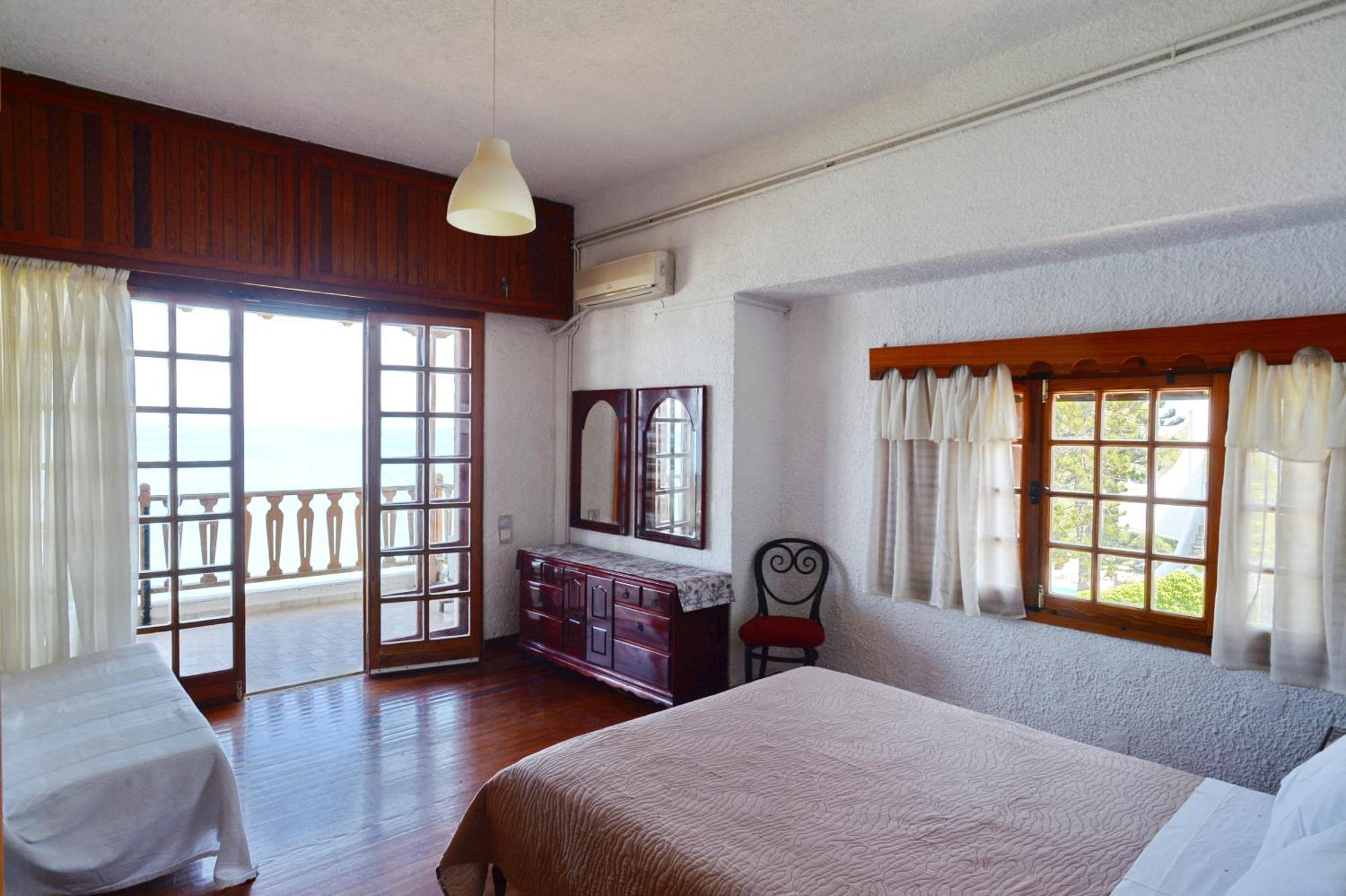 Antorina Beachfront Villas With Private Pools Kamari  Exteriör bild