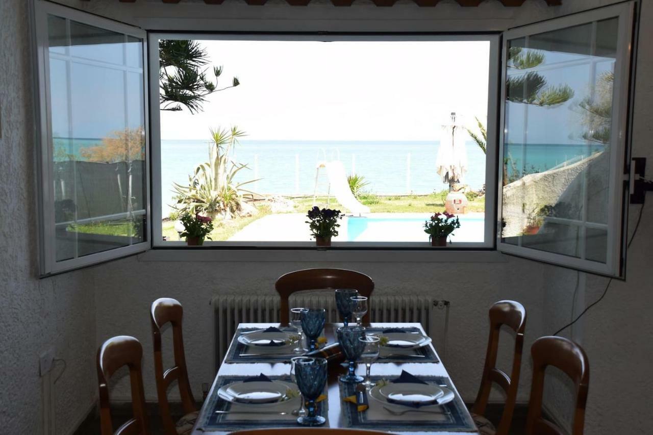 Antorina Beachfront Villas With Private Pools Kamari  Exteriör bild